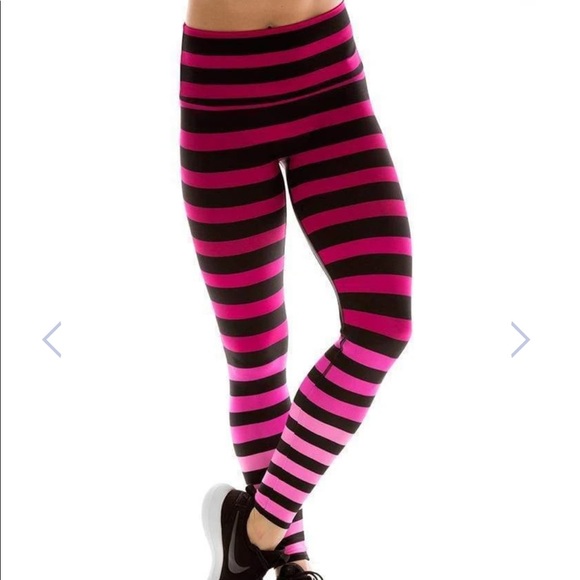 K-Deer Laura Stripe 7/8 Sneaker Length Legging - Picture 2 of 6